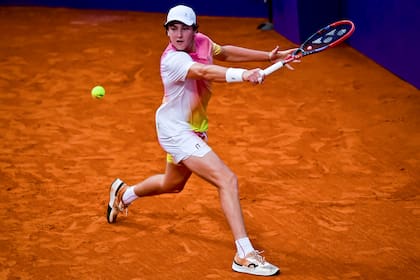 Con este triunfo, Fonseca se convirtió en el segundo brasileño, después de Guga Kuerten (2001 y 2003), en acceder a semifinales del Argentina Open.