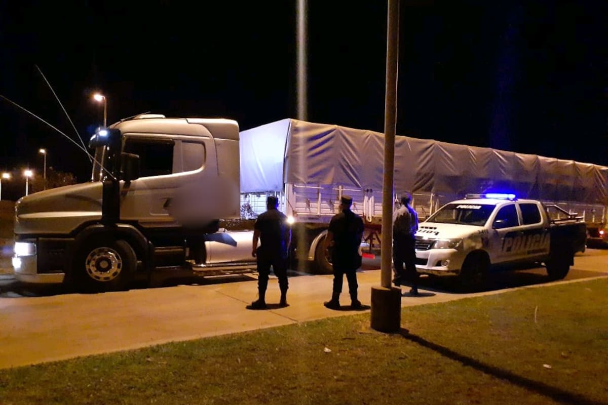 Con estos últimos operativos, en Misiones la policía provincial lleva desde principios de año más de 40 camiones con soja secuestrados
