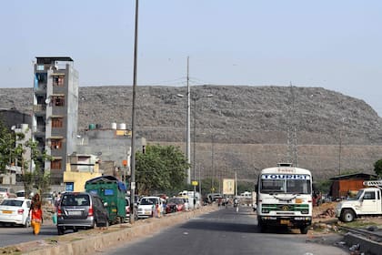 Con frecuencia el gas metano que se desprende de los desperdicios provoca incendios