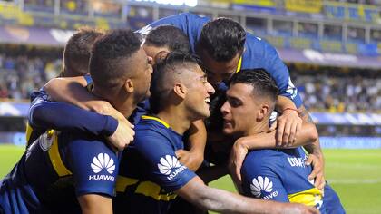 Con gol de Vadalá, el xeneize gana y sigue en la cima