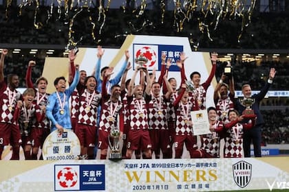 Con Iniesta y Villa, el Vissel Kobe logró con la Copa del Emperador el primer título de su historia