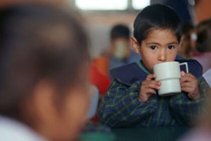Con la colaboración del programa Ayudarte, en el Centro Santa Clotilde, de Tigre, 420 chicos reciben educación, comida y ropa