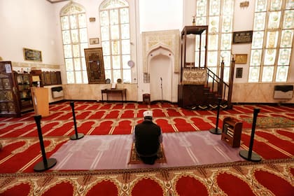 Los fieles de todos los credos regresaron a los templos de la Ciudad. Sobre la calle Alberti 1541 está la mezquita Al Ahmad.