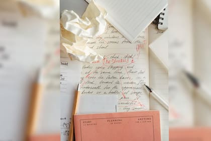Con la grafología se puede conocer aspectos de las personas (Foto Pexels)