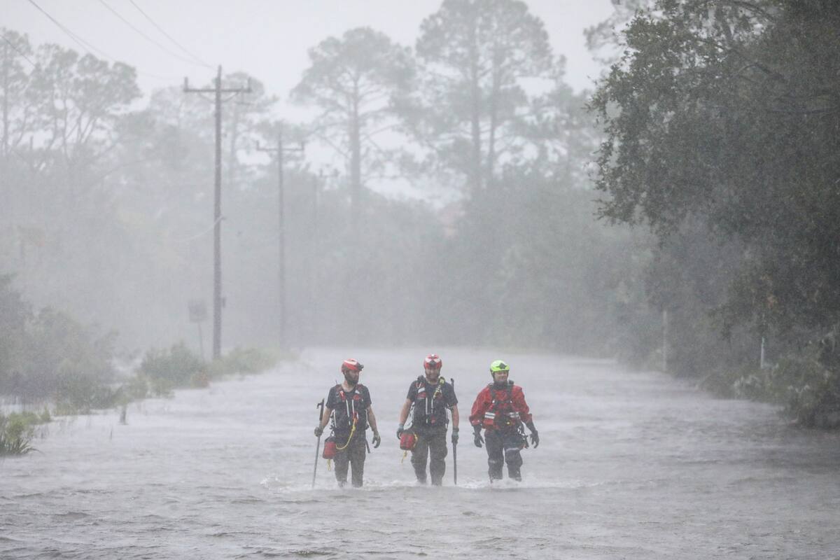 Con la temporada de huracanes a punto de comenzar, la Casa Blanca busca limitar el rol federal en la respuesta a emergencias y trasladar la responsabilidad a los estados