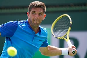 Con los ojos bien abiertos, pero sin respuestas claras, Federico Delbonis perdió frente a Yoshihito Nishioka en Indian Wells.
