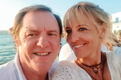Con Mariano, su marido desde hace veintisiete años.