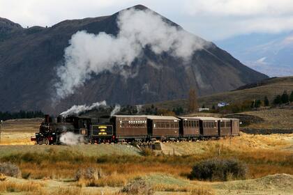 Con más de 100 años de historia, La Trochita es hoy una formación ferroviaria de uso turístico