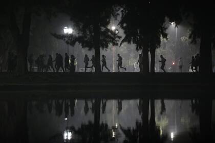 Con más distanciamiento, los runners volvieron a copar la ciudad