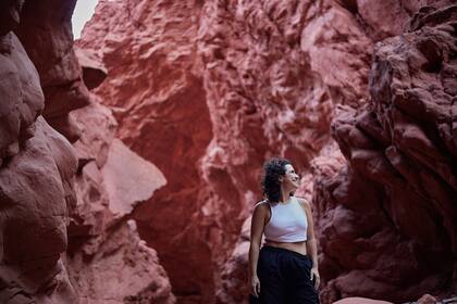 “Con mi experiencia de vida, creo que lo que estoy aprendiendo es a abrazar los procesos, todos, de todo tipo, aceptar y valorar las posibilidades que uno tiene y desarrollarlas". (PH. Magali Polverino)