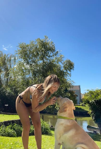 Con Nerón, su compañero incondicional.