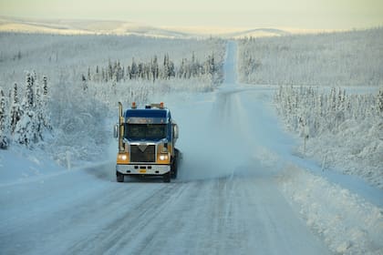 Con nieve y temperaturas extremas, visita a Wiseman, un pequeño pueblo en el norte de Alaska