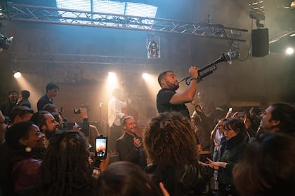 Con pequeños clubes como escenarios, este subgénero sexy y oscuro tiene en The Eddy una versión renovada