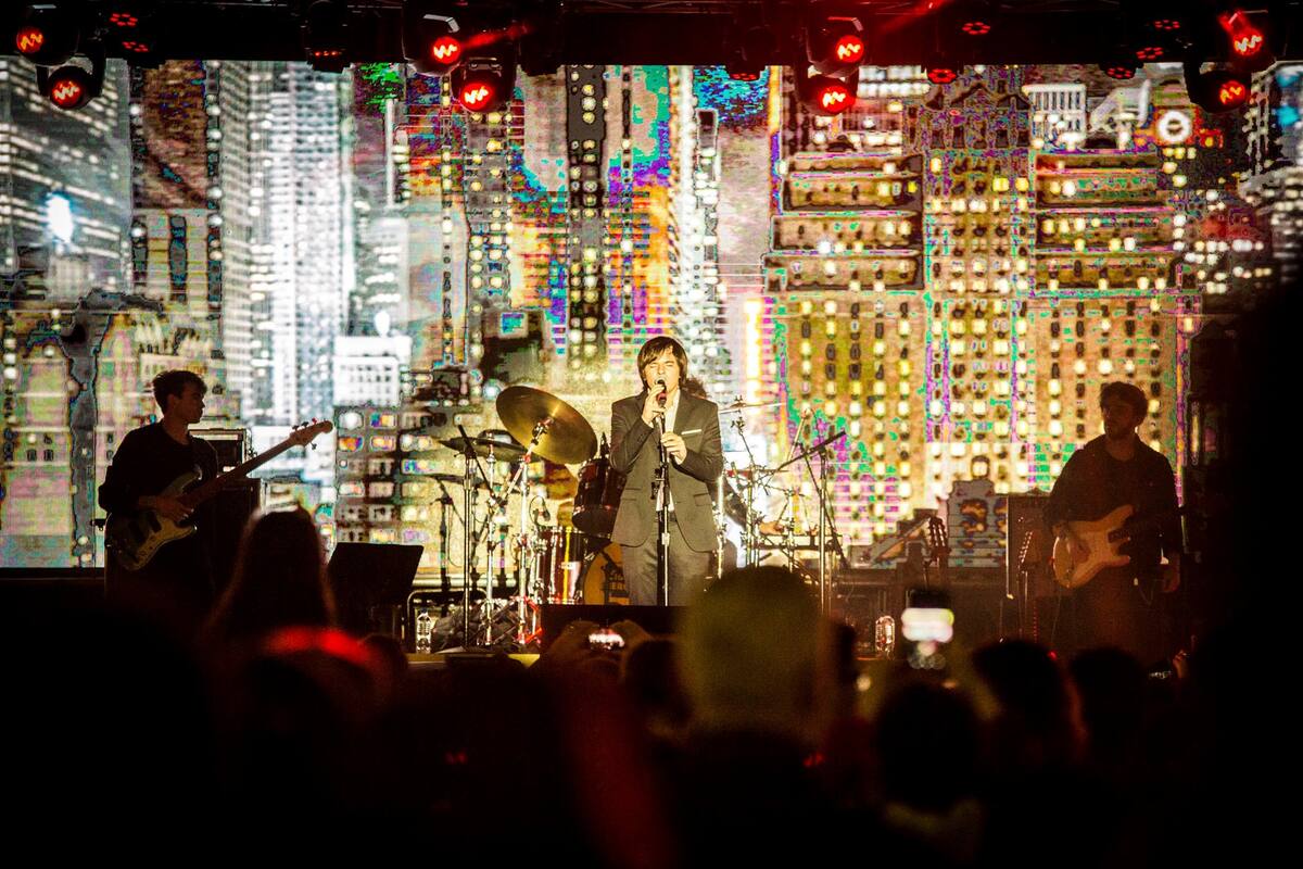 Con presencia de miles de jóvenes, arrancó Ciudad Emergente, que se celebrará hasta el domingo con decenas de shows