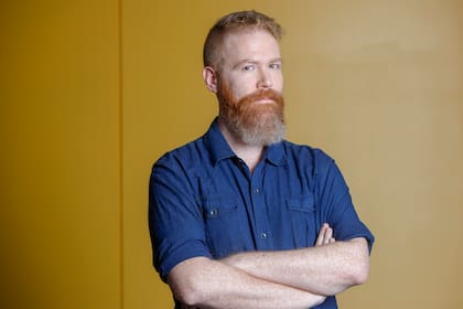 Con Privilegiados, Andrés Arbit (foto) se propone desarmar la masculinidad machista