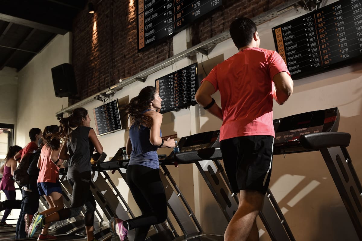 Con propuestas de self service y gamificación, las cadenas en auge motivan a los socios y les dan mayor autonomía