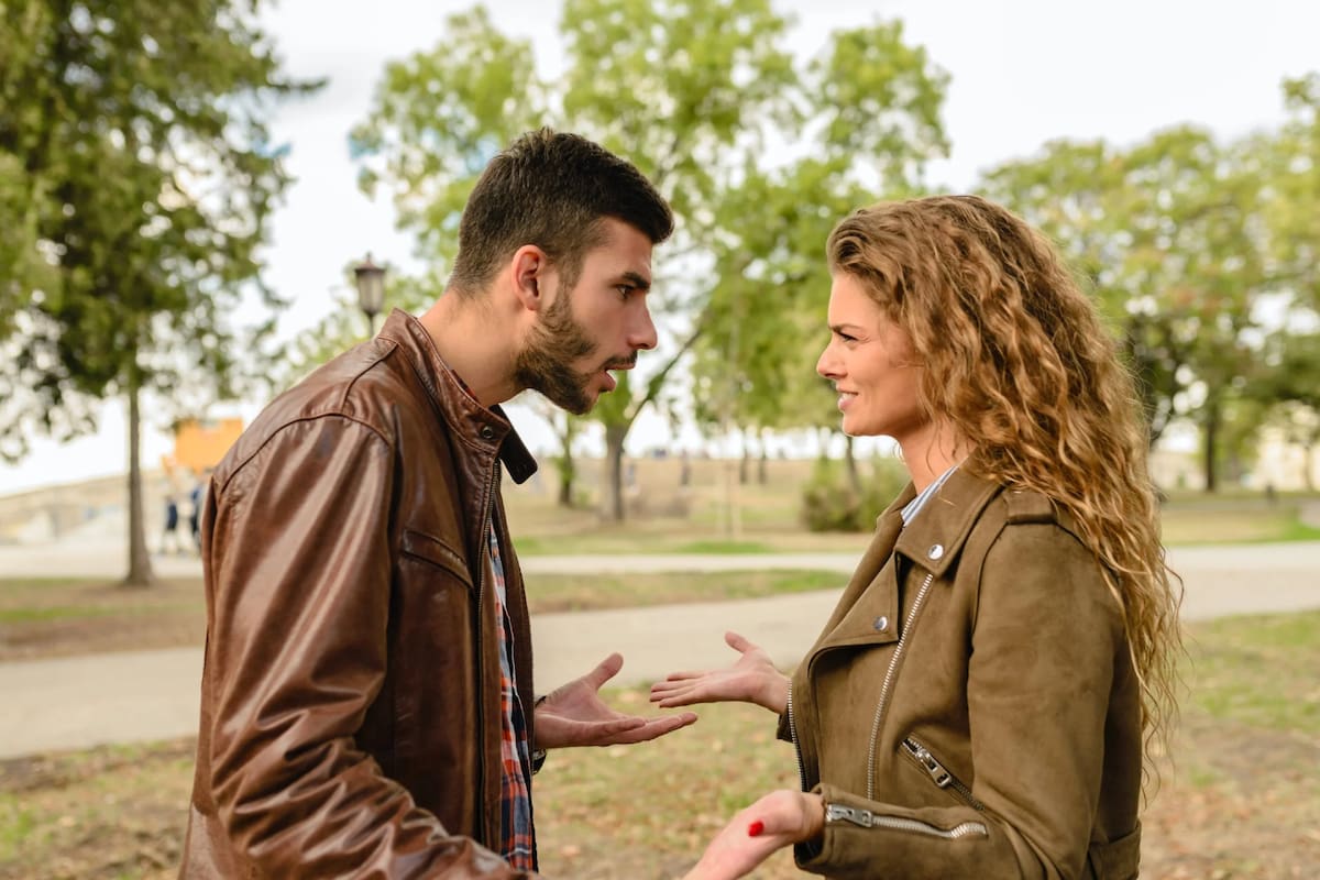 Con qué signos es menos compatible alguien de Escorpio