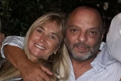 Con Silvina Cupeiro, Baby Etchecopar volvió a apostar por el amor. Quién es la mujer que conquistó el corazón del ácido conductor de radio y TV