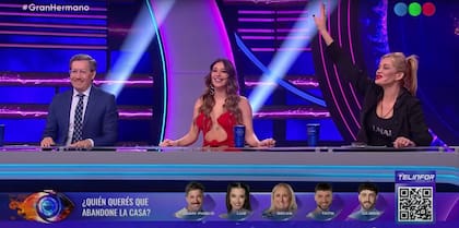 Con Sol Pérez y Eliana Guercio, en el panel de Gran Hermano