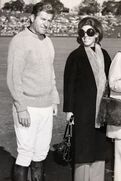 Con su mujer, Susan Cavanagh, con quien se casó después de diez meses de noviazgo. Estuvieron juntos hasta la muerte de ella, en 2012.
