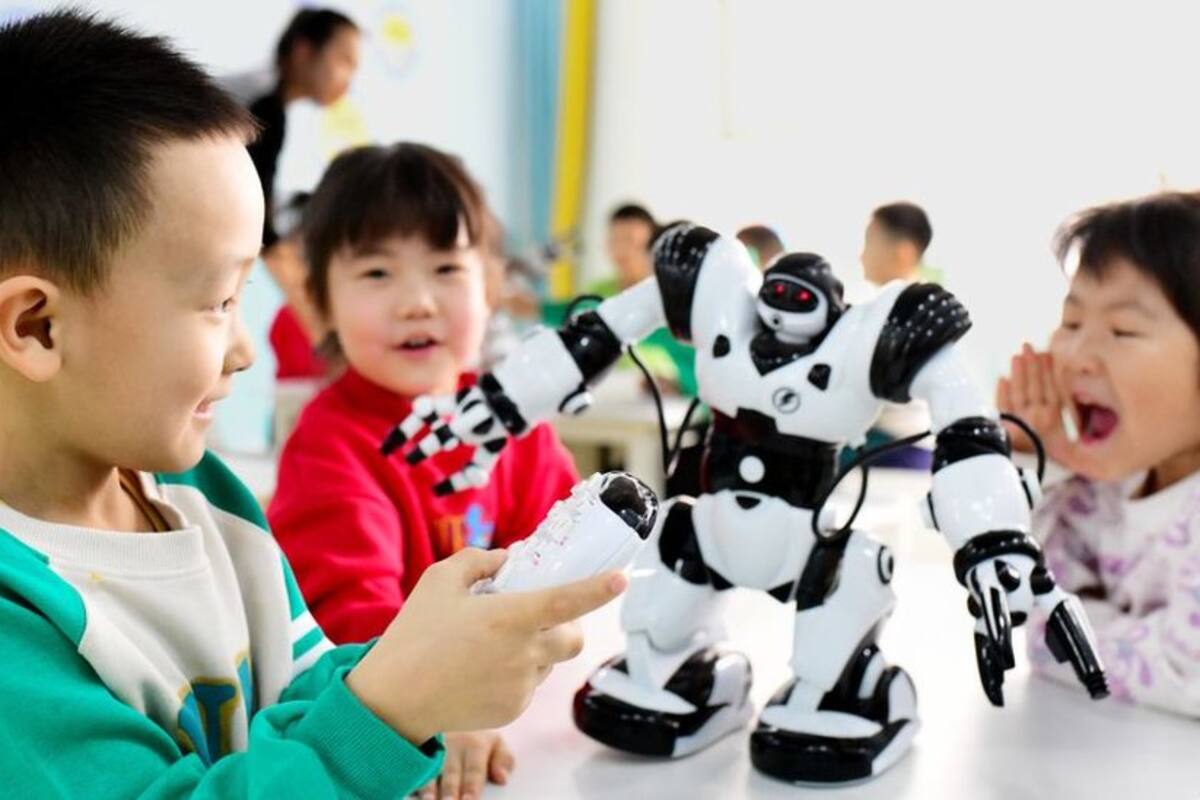 Con su numerosa población, China tiene el beneficio de una enorme base de consumidores.