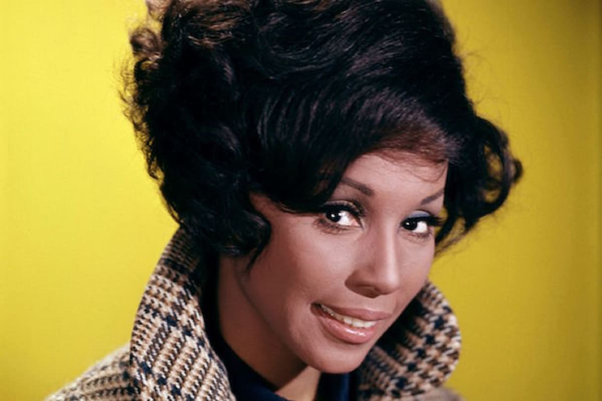 Con su personaje de Dominique Deveraux en Dinastía, Carroll sirvió como antagonista al de Alexis Carrington, interpretado por Joan Collins.
