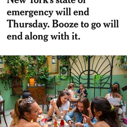 Con sus reseñas, el crítico del The New York Times elevó y hundió a distintos establecimientos gastronómicos