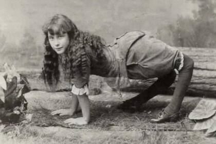 Con tan solo 12 años, Ella Harper irrumpió en la escena circense (Foto Twitter: @diogeneshd_)