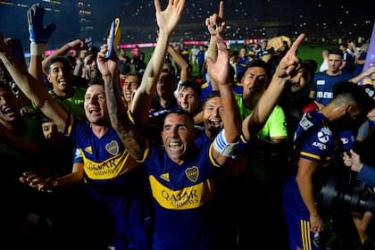 Con Tevez como capitán y figura, Boca obtuvo la Superliga, último título de los 24 que ganó en este siglo