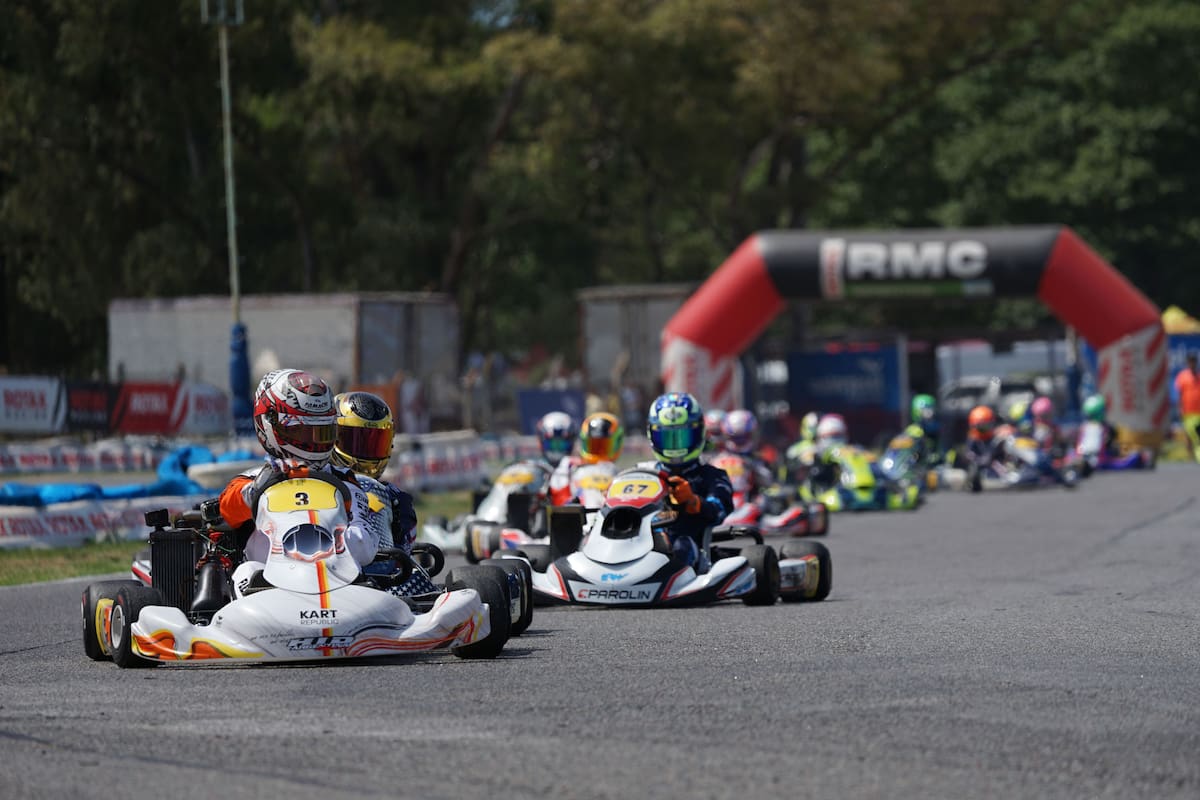 Con transmisiones en vivo por YouTube y redes sociales que siguen cada maniobra, el karting en Buenos Aires es, hoy más que nunca, el semillero donde se forjan los sueños de quienes, como Colapinto, aspiran a conquistar el asfalto del mundo