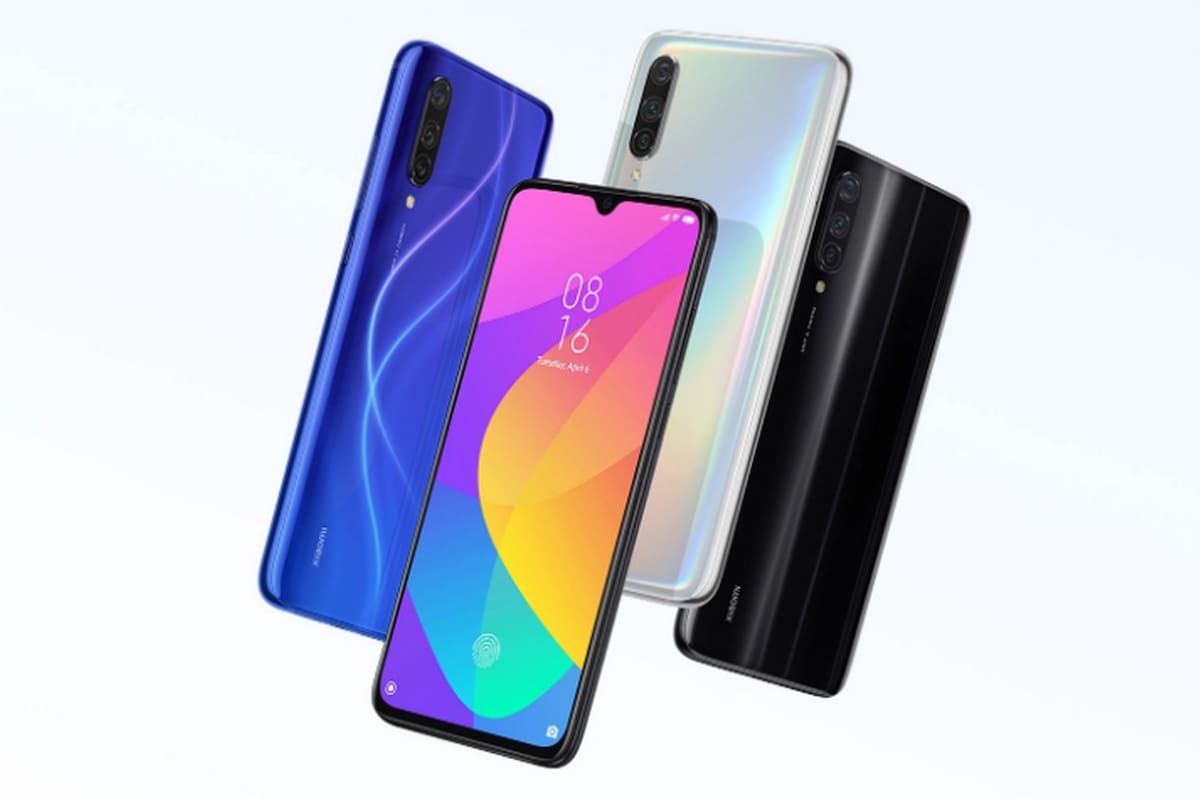 Con triple cámara de 48, 8 y 2 megapixeles, el Xiaomi Mi 9 Lite dispone de 6 GB de memoria RAM, 64 GB de capacidad de almacenamiento y lector de huellas en una pantalla de 6,39 pulgadas