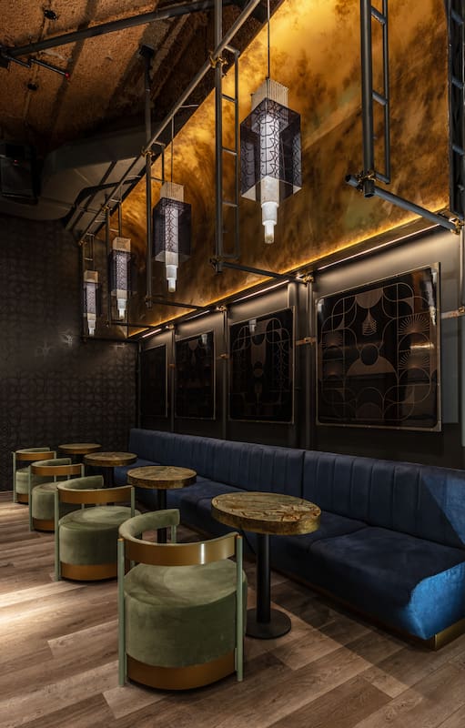 Con un diseño inspirado en El Gran Gatsby, el premiado Osten traslada al glamour de los años 20 americanos.