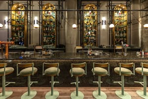 Con un diseño inspirado en El Gran Gatsby, el premiado Osten traslada al glamour de los años 20 americanos.