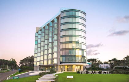 Con un diseño inspirado en la temática náutica, el resort inaugurado en 2014 es el eslabón esteño de la cadena también presente en Iguazú y Recoleta.