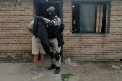Con un dron, ingresaba droga en el penal de Cruz del Eje