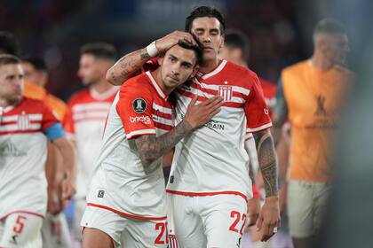 Con un gol en el descuento Estudiantes derrota 1-0 a Cerro Porteño en octavos de Libertadores