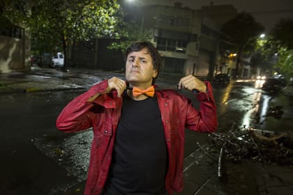 Con un nuevo disco editado y un River para fin de año, el exlíder de Los Piojos renueva sus credenciales como uno de los exponentes vitales más importantes de eso que se llama "rock argentino"