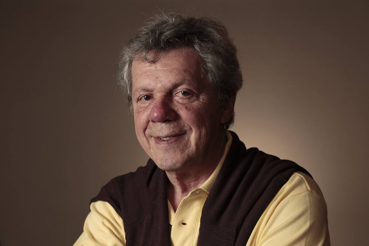 Con un perfil de comediante puro, logró transformarse en un ídolo popular tanto en el cine como en la TV, como parte de un género muy celebrado en otro tiempo