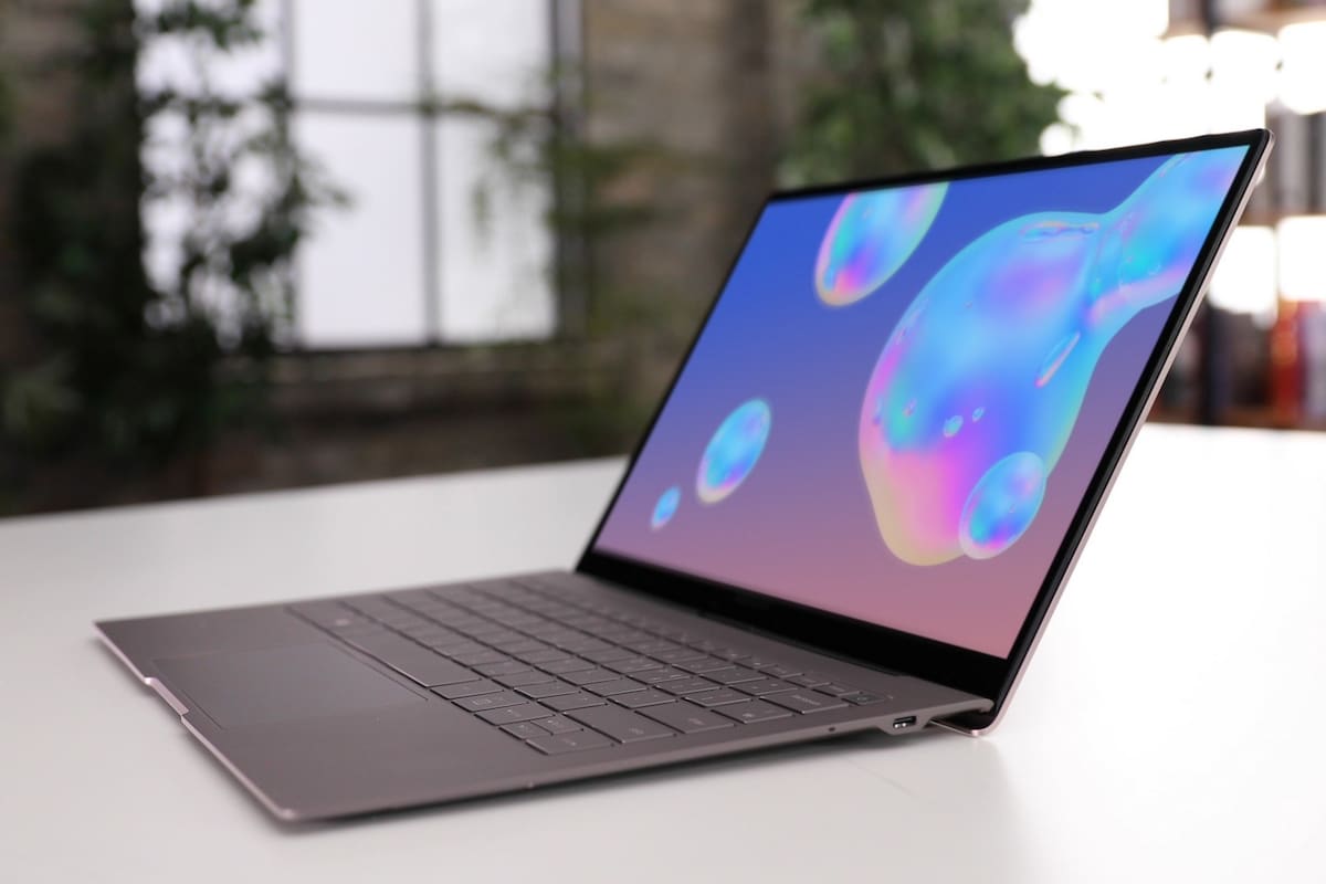Con un procesador Qualcomm Snapdragon y Windows 10, la notebook de Samsung busca posicionarse en el segmento de las computadoras portátiles con conectividad móvil y gran autonomía de uso