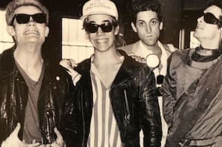 Despedida: murió Jack Sherman, exguitarrista de Red Hot Chili Peppers