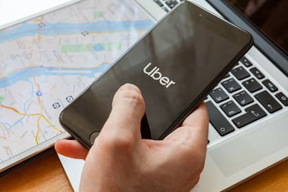 Con unos simples pasos la aplicación permite que se ingrese un nuevo chofer