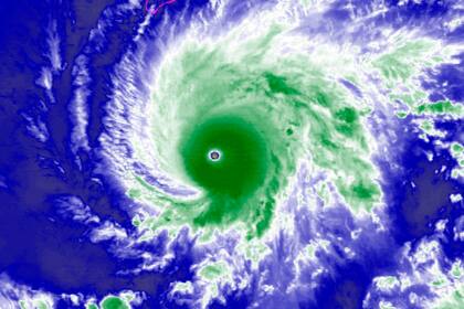 Con vientos de 260 kilómetros por hora, provocó alertas para la Isla Grande, Maui, Lanai, Molokai y Kahoolawe
