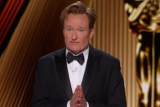Conan O´Brien rompió el hielo con un afilado chiste sobre Karla Sofía Gascón