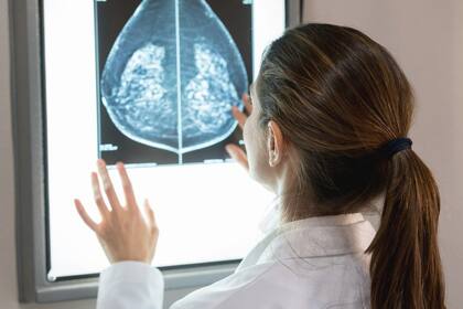 Concebir un fármaco en el laboratorio puede ser sencillo, pero meterlo en la célula es un engorrosísimo desafío; algo que lograron desarrollar investigadores españoles y alemanes