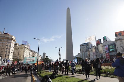 En el segundo trimestre hubo en la Argentina un leve aumento de la desigualdad en la comparación interanual
