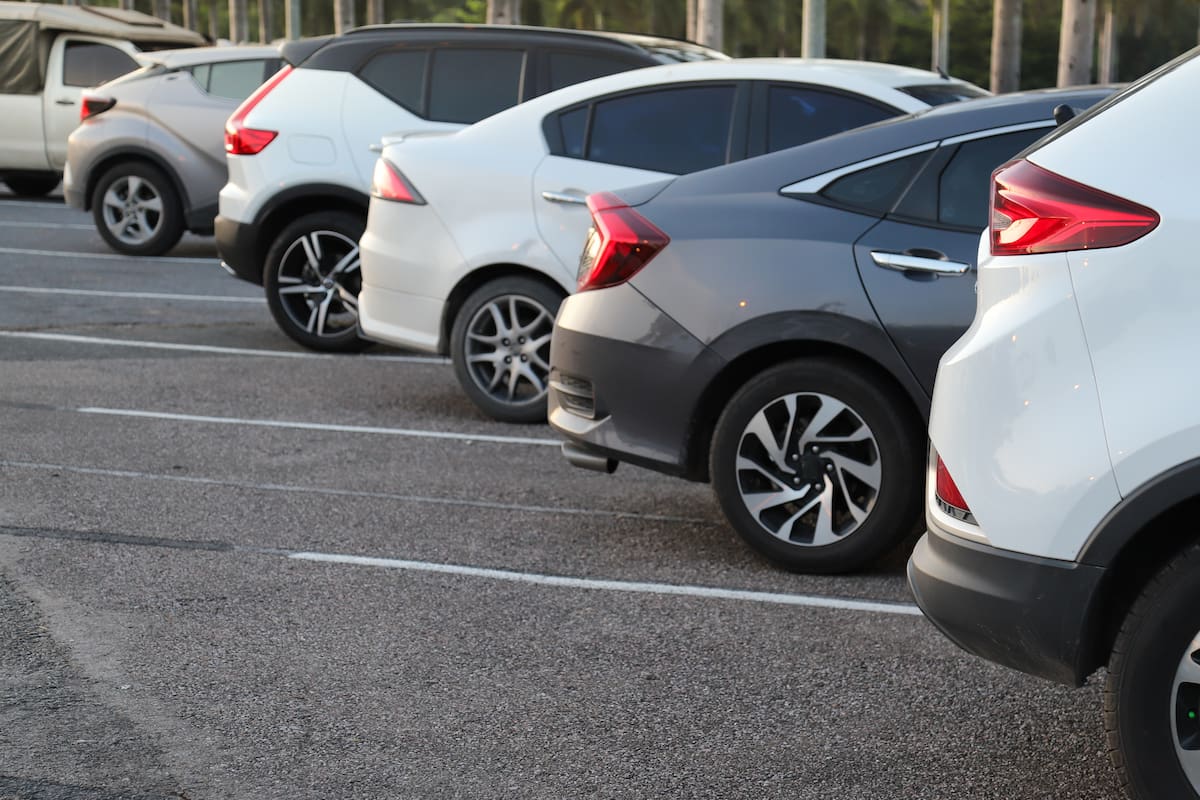 concesionaria de autos
vista
venta volante
entrega
compra
nuevo auto
llaves
comprar transaccion
MOVILIDAD
foto: SHUTTERSTOCK