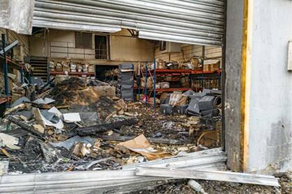 Condenan a 5 por incendio en Londres orquestado por Rusia en campaña de sabotaje