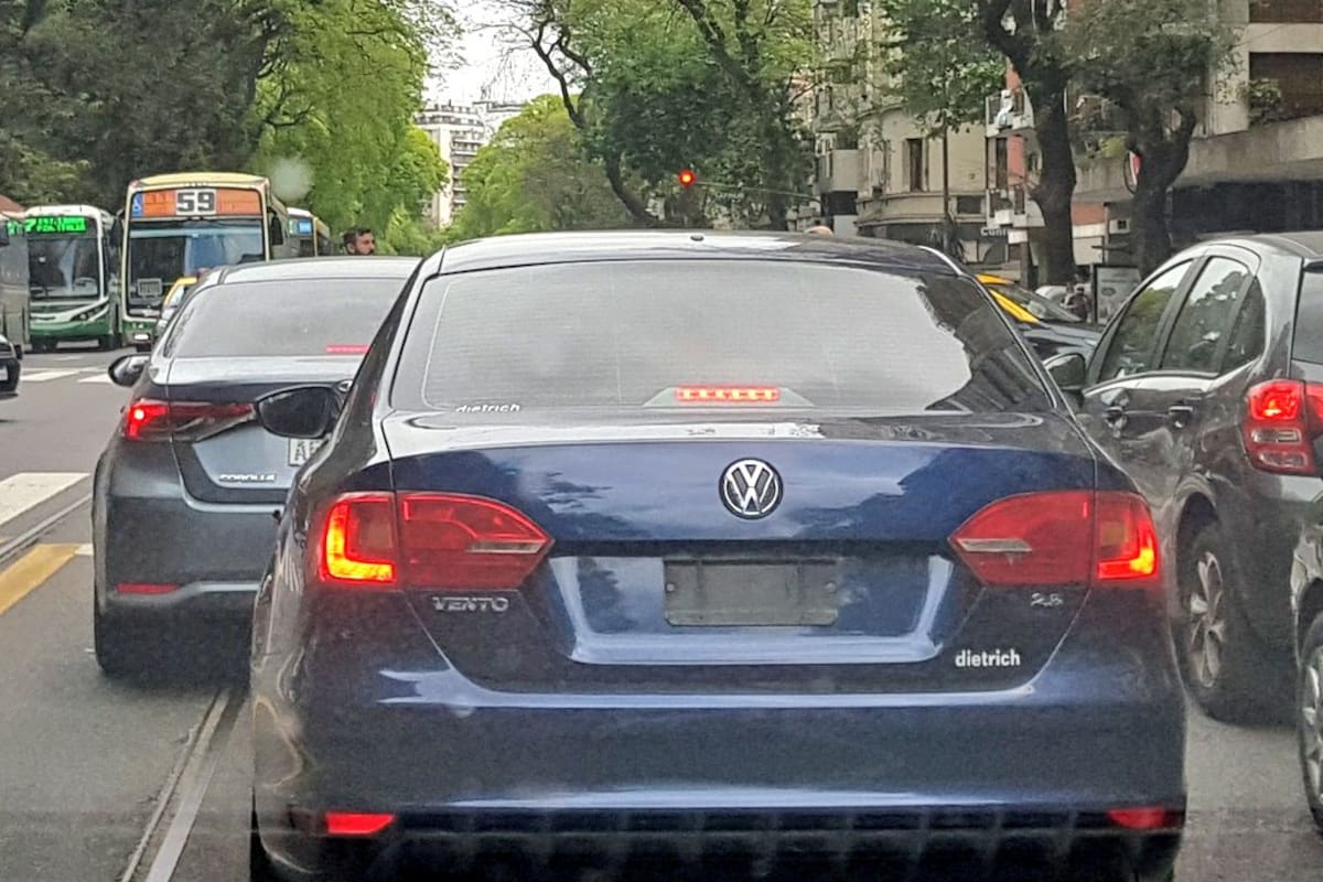 Conducir sin patente es una falta grave y puede conllevar la suspensión de la licencia