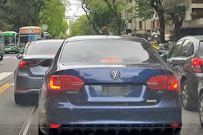 Conducir sin patente es una falta grave y puede conllevar la suspensión de la licencia