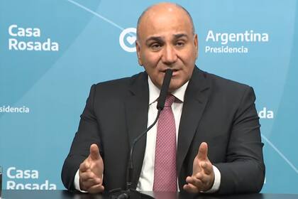 Conferencia de prensa al término de la reunión del Gabinete nacional.